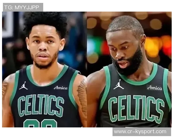 杰伦布朗称赞西蒙斯持续进步与积极心态表示对他的高度尊重