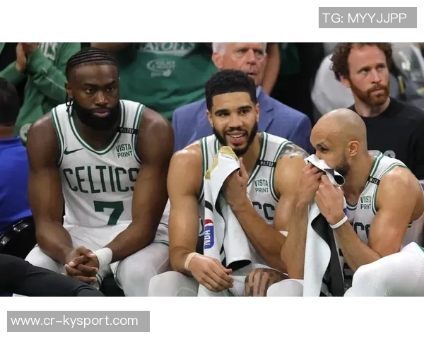 湖绿大战首发阵容揭晓詹姆斯缺席里夫斯八村塁携手对抗杰伦布朗与怀特