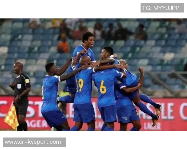 中国男足成年队即将迎战世界杯球队喀麦隆和库拉索备战新征程