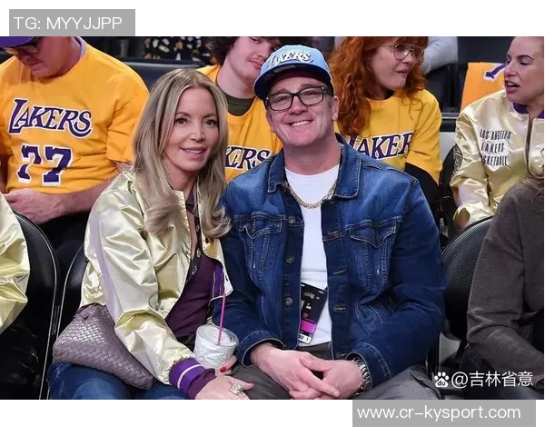 杰西巴斯揭露湖人决策内幕与姐姐五个月未沟通的心路历程